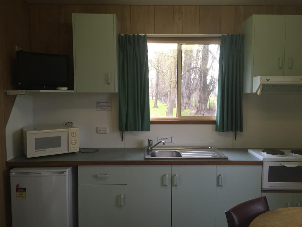Colac Colac Caravan Park Corryong Dış mekan fotoğraf