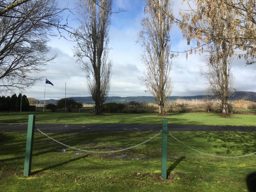 Colac Colac Caravan Park Corryong Dış mekan fotoğraf