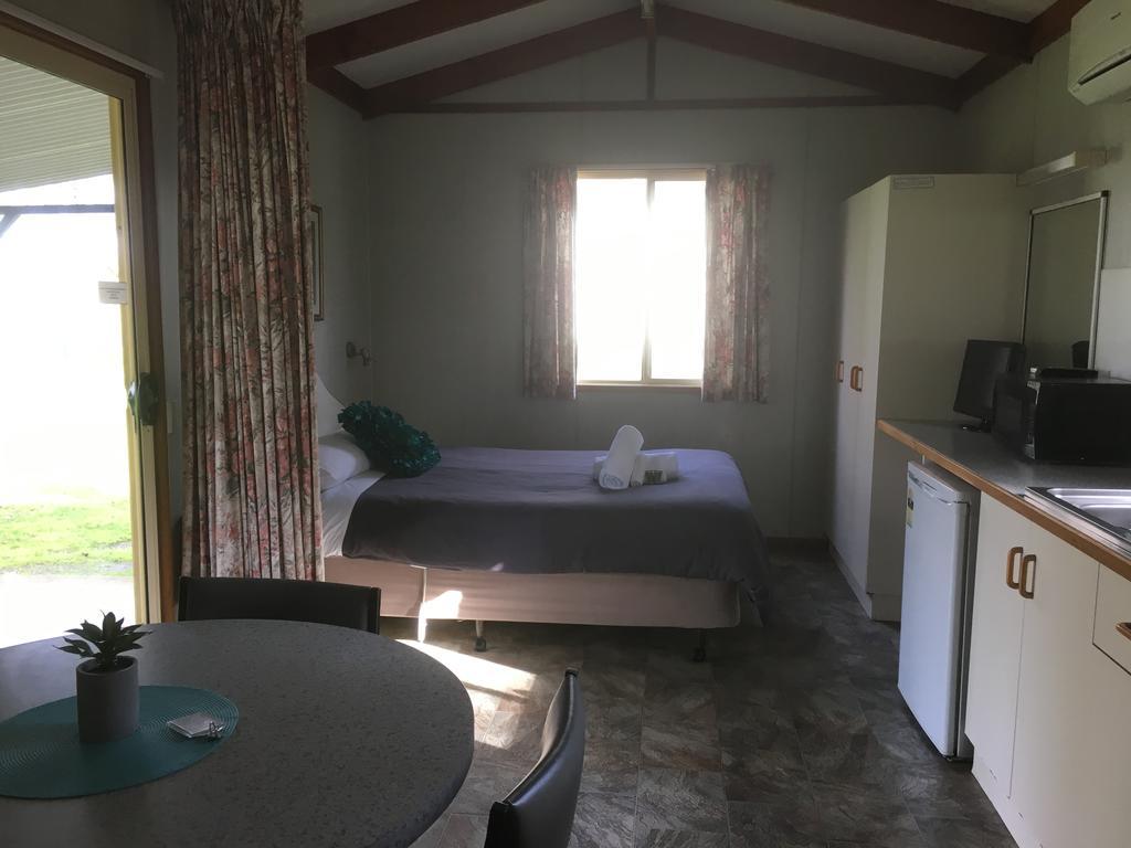 Colac Colac Caravan Park Corryong Dış mekan fotoğraf