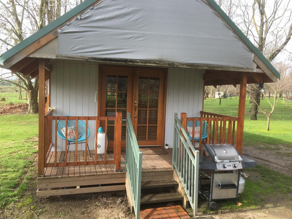 Colac Colac Caravan Park Corryong Dış mekan fotoğraf